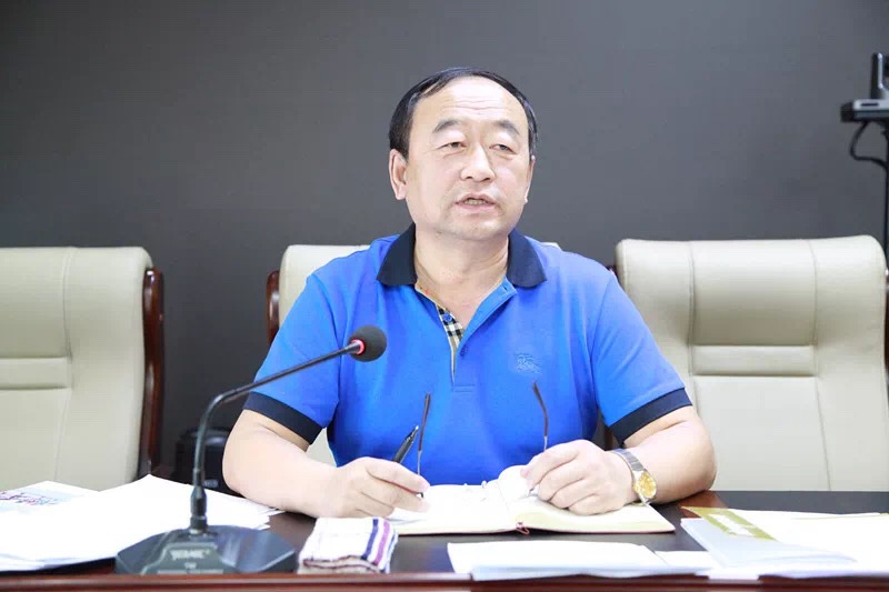 额尔古纳市检察院召开全体干警大会迅速传达学习近期会议精神