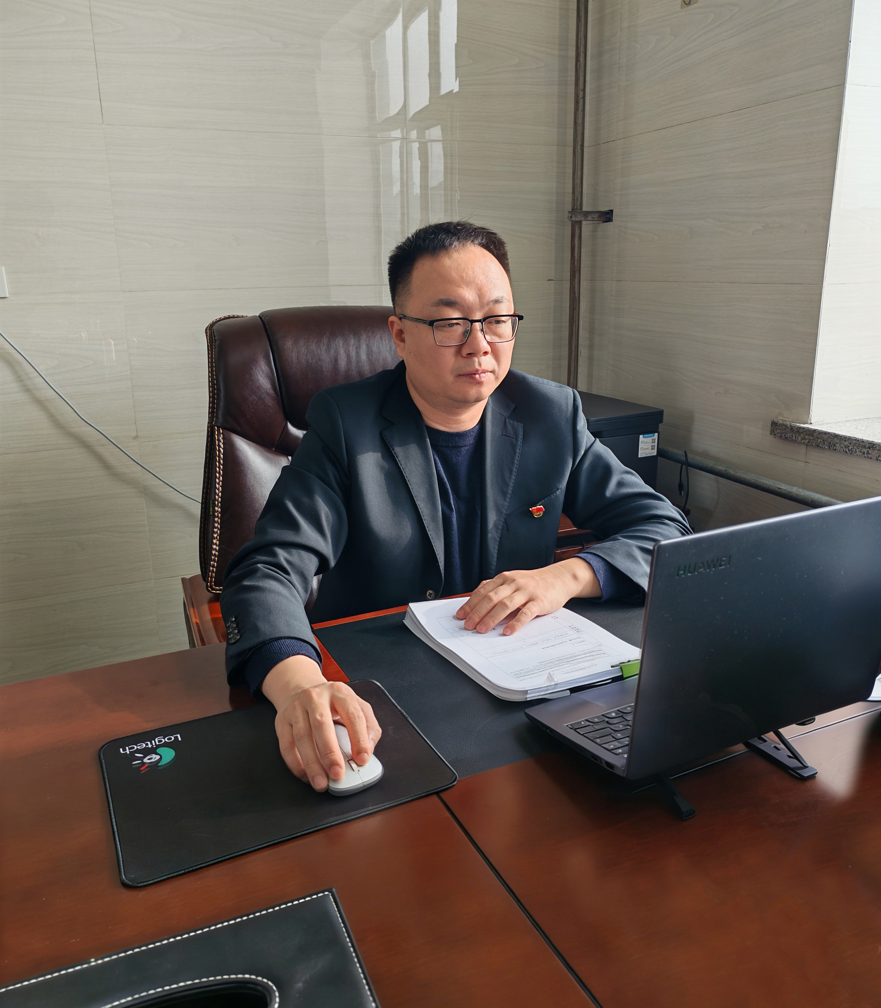 ����ίԱ֮��ح��ǿ����֤���Ұ���桱���� ����������ɷ���