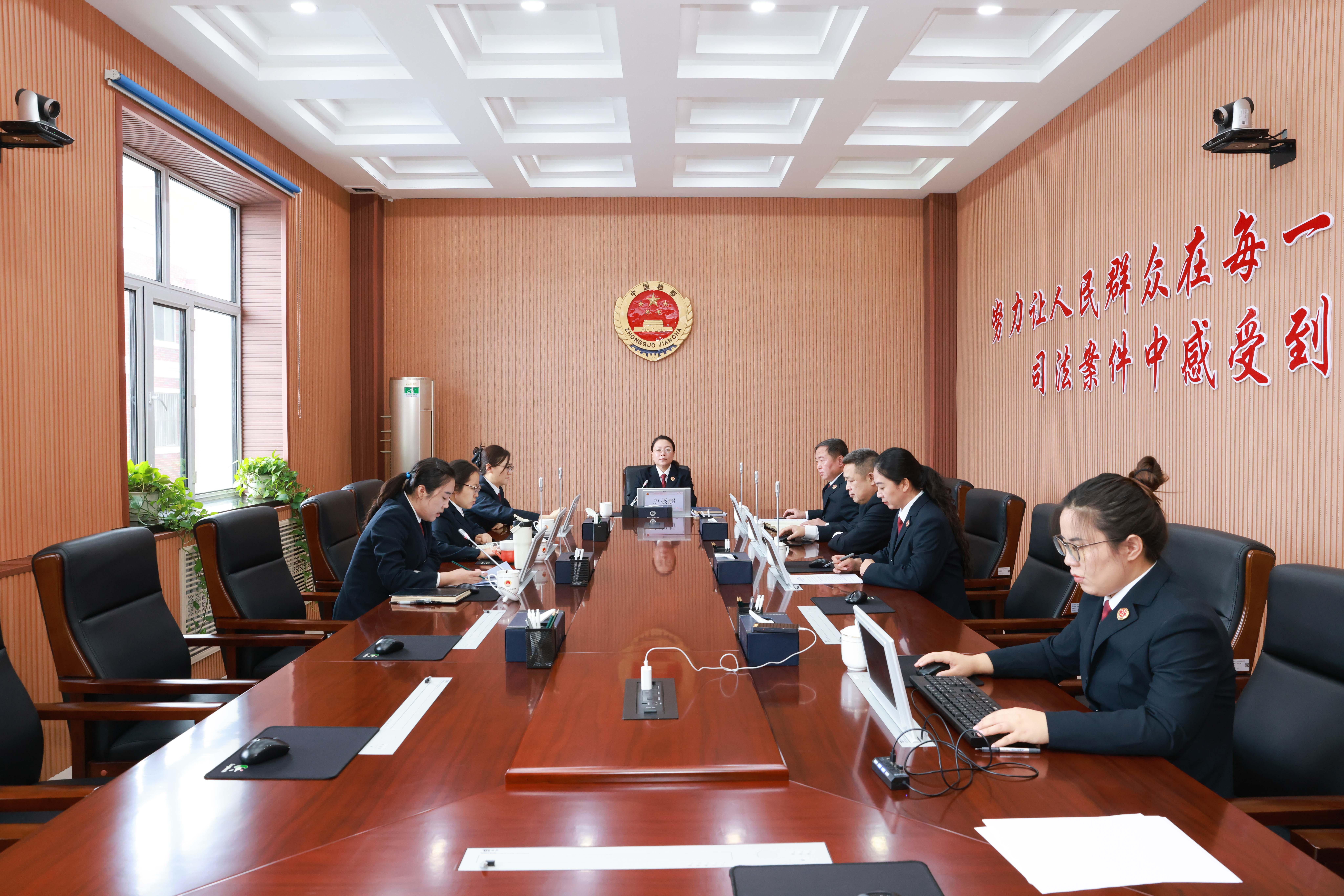 ���������Ҷ̰� ������������Ч����������м��Ժ�ٿ���ί��ר�����ǰ�����ȼ��참��Ч